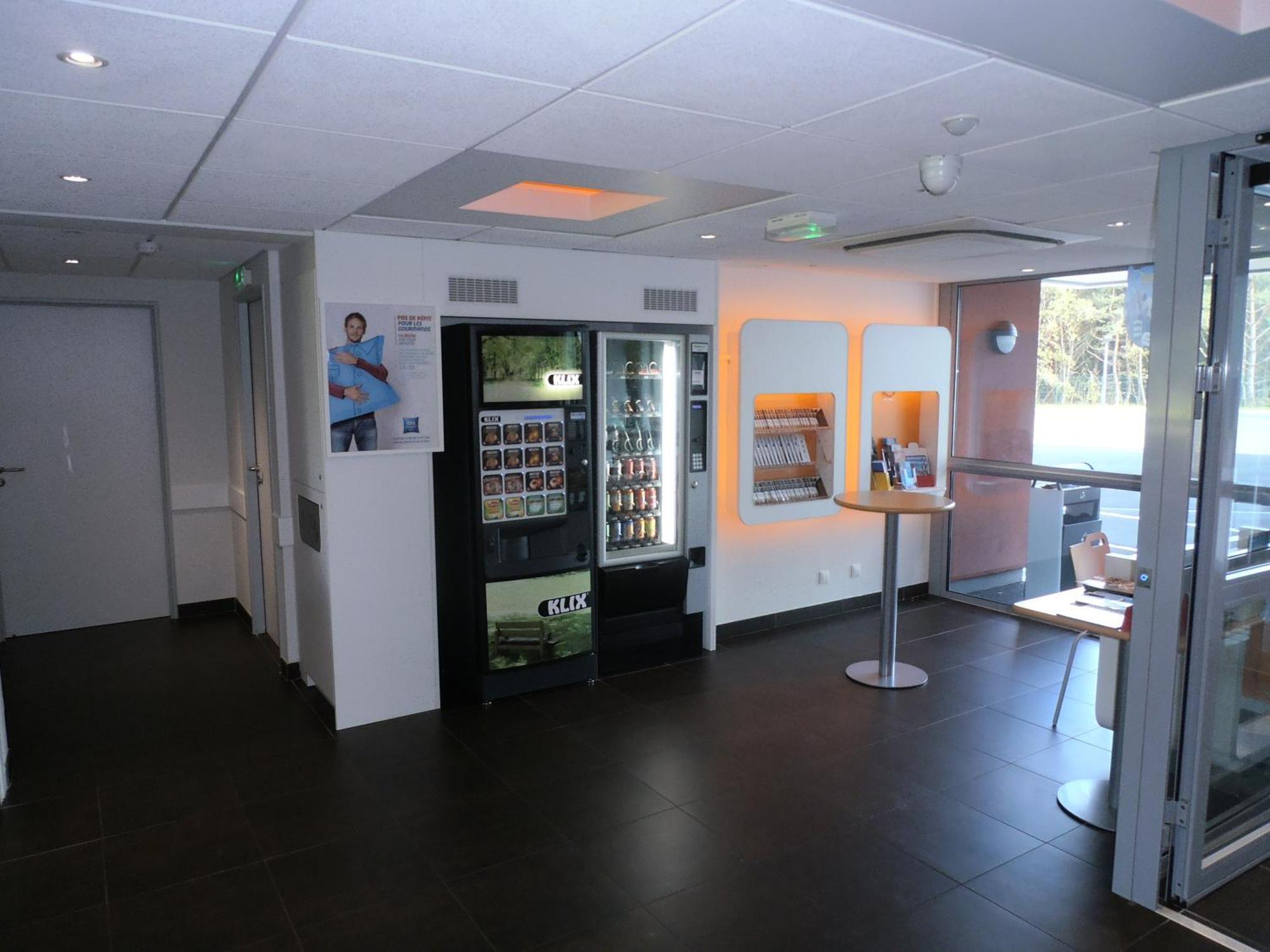 Ibis Budget Romorantin Exteriör bild